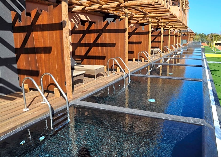 Hotel lopesan Baobap habitaciones con piscina